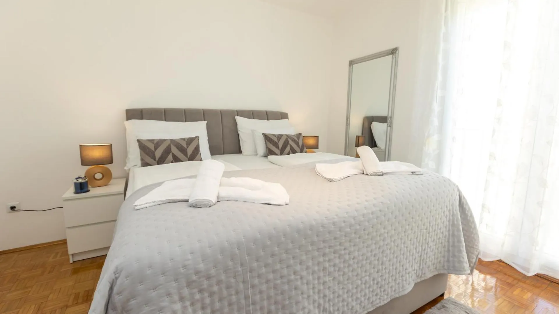 דירות זאדאר Frane 2Br Aparment Near Old Town